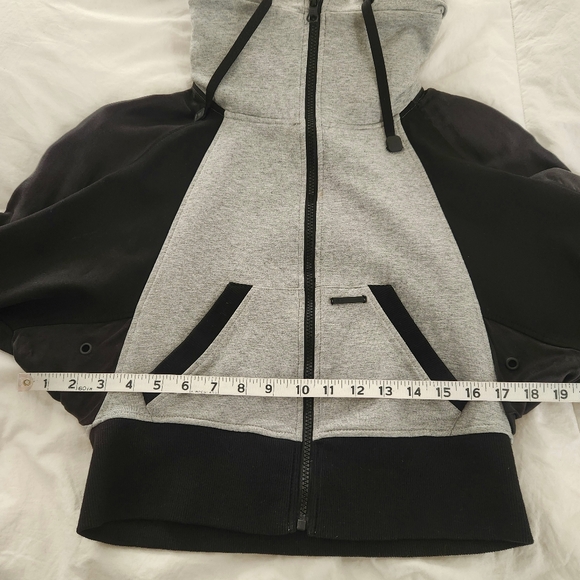 Blanc Noir Hoodie Jacket Size S Black Gray, full zip. Great for travel - Picture 5 of 10